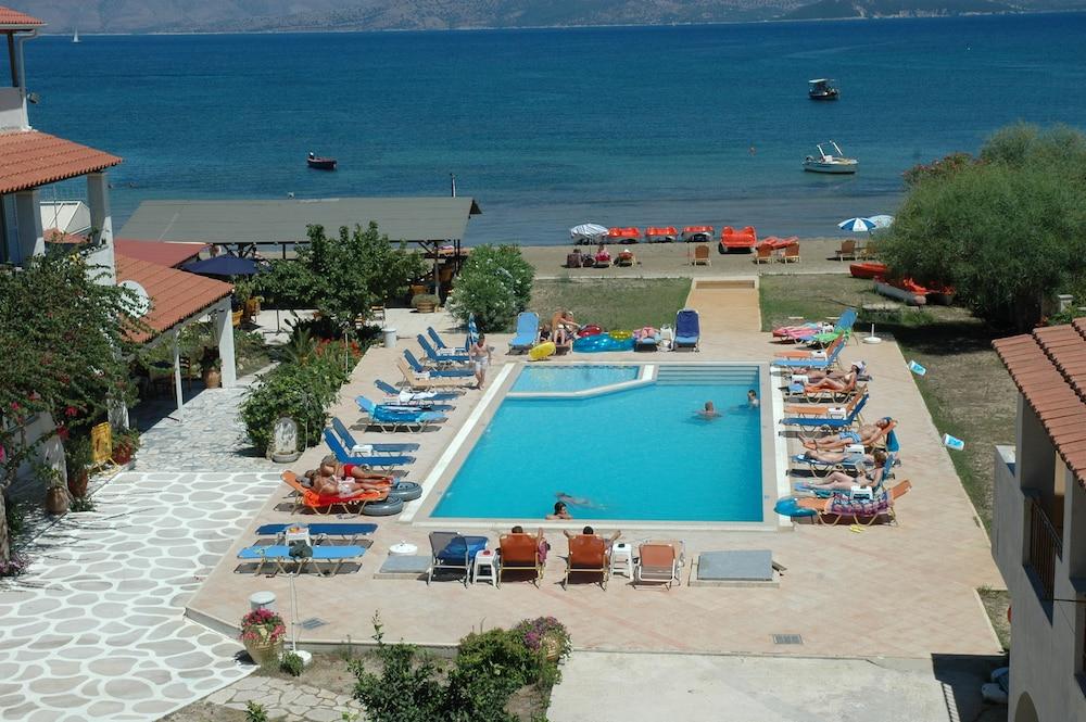 Likourgos Beach Kavos Exterior photo