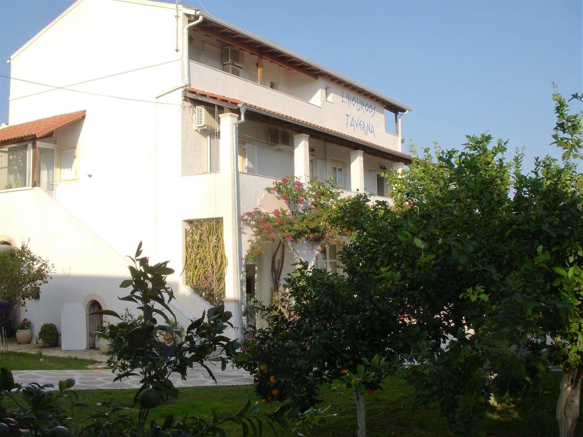 Likourgos Beach Kavos Exterior photo